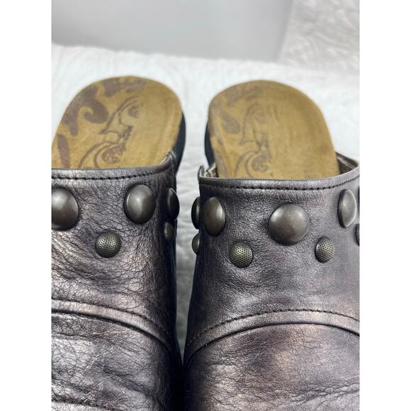 Romika Women 38 (US 6.5) Copper Studded Slip On Summer Clog Mules Shoes - Picture 8 of 11